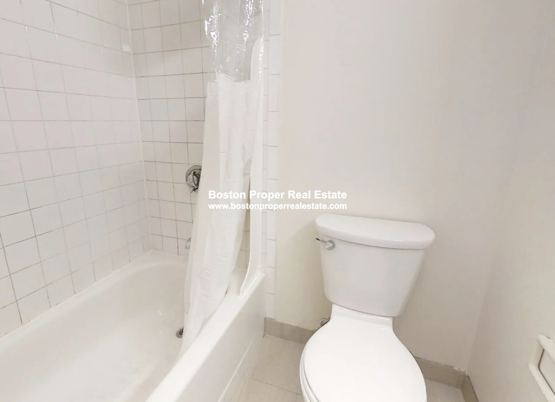 2 bed, 1.5 bath apartment for rent at 146 North Beacon St Unit A4, Oak Square — photo 8 of 13