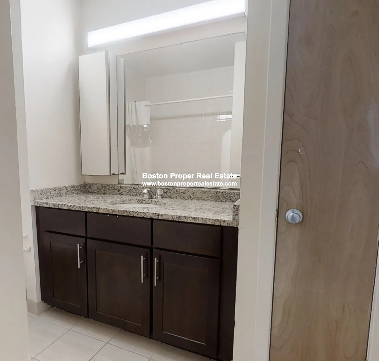 2 bed, 1.5 bath apartment for rent at 146 North Beacon St Unit A4, Oak Square — photo 7 of 13