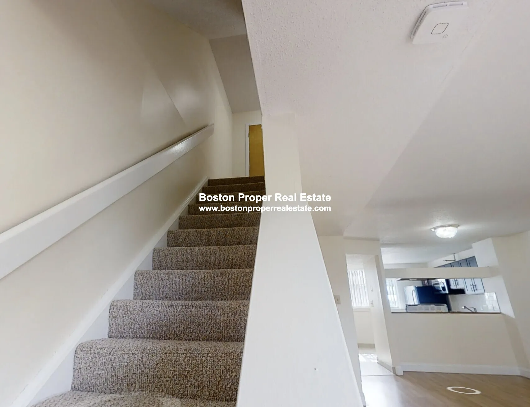 2 bed, 1.5 bath apartment for rent at 146 North Beacon St Unit A4, Oak Square — photo 3 of 13