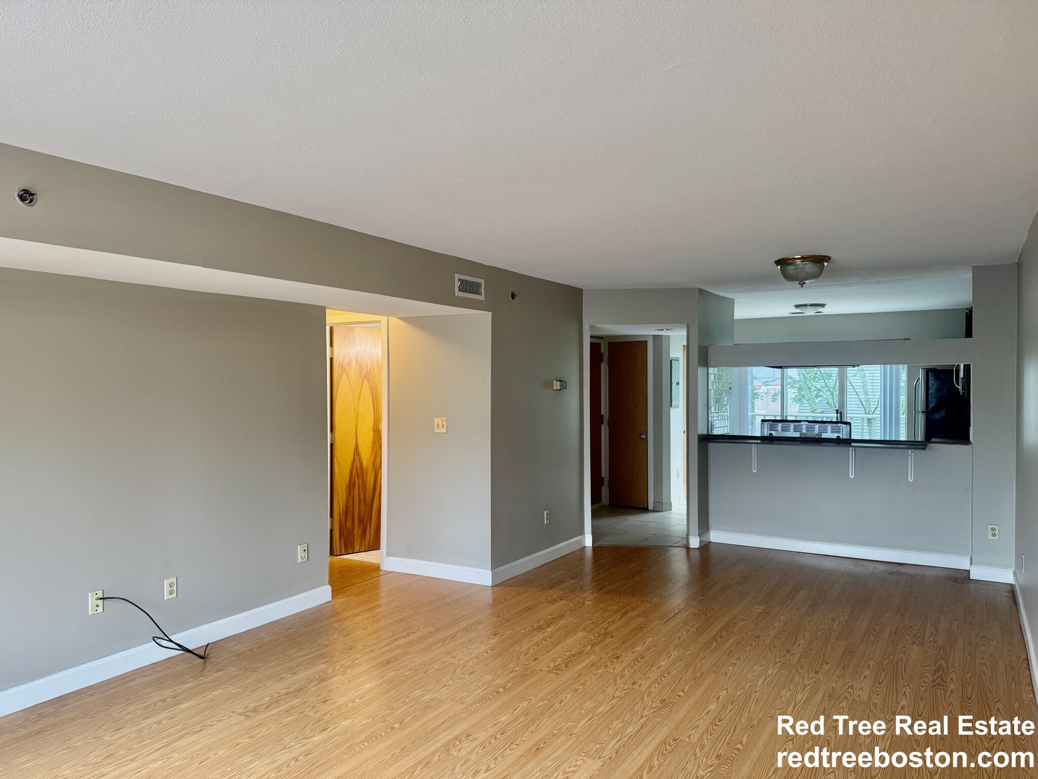 2 bed, 1.5 bath apartment for rent at 146 North Beacon St Unit B3, Brighton — photo 9 of 33