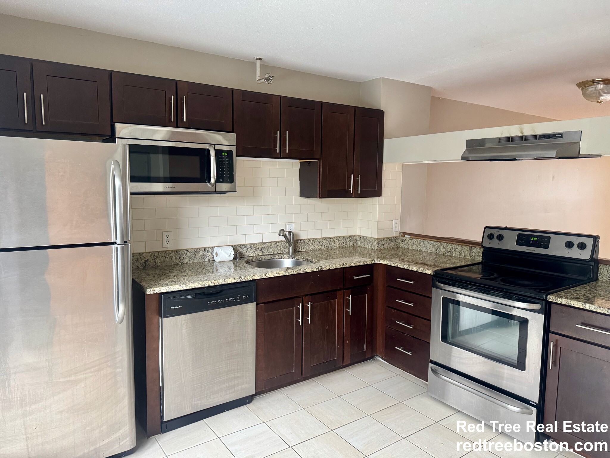 2 bed, 1.5 bath apartment for rent at 146 North Beacon St Unit B3, Brighton — photo 1 of 33