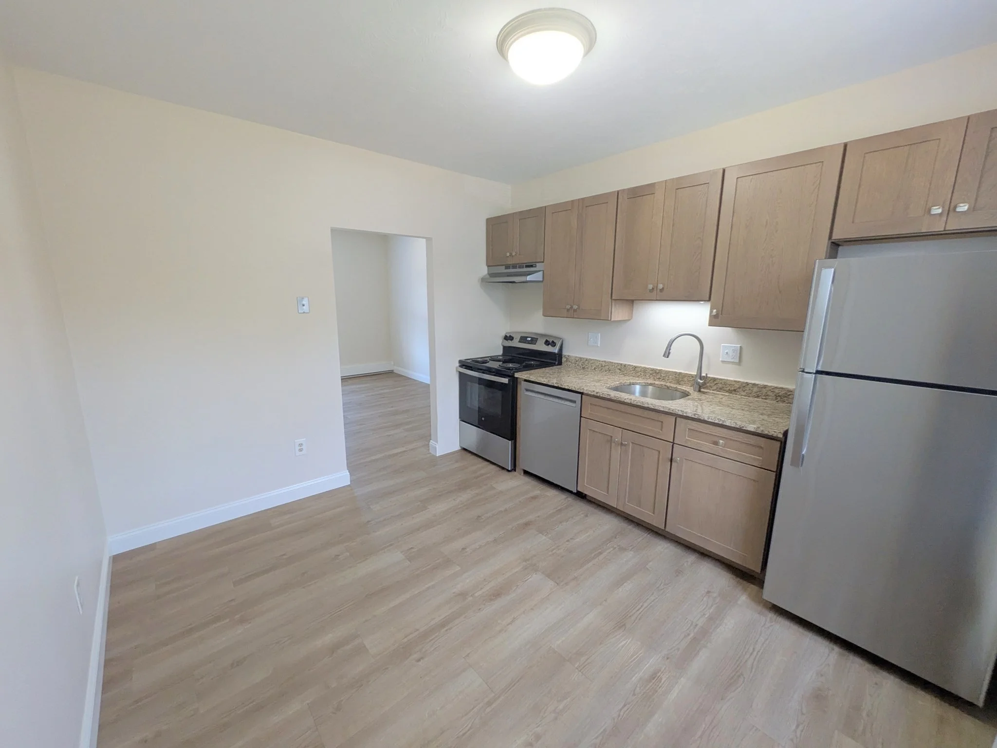 2 bed, 1 bath apartment for rent at 146 Pine St Unit 1, Attleboro — photo 10 of 25