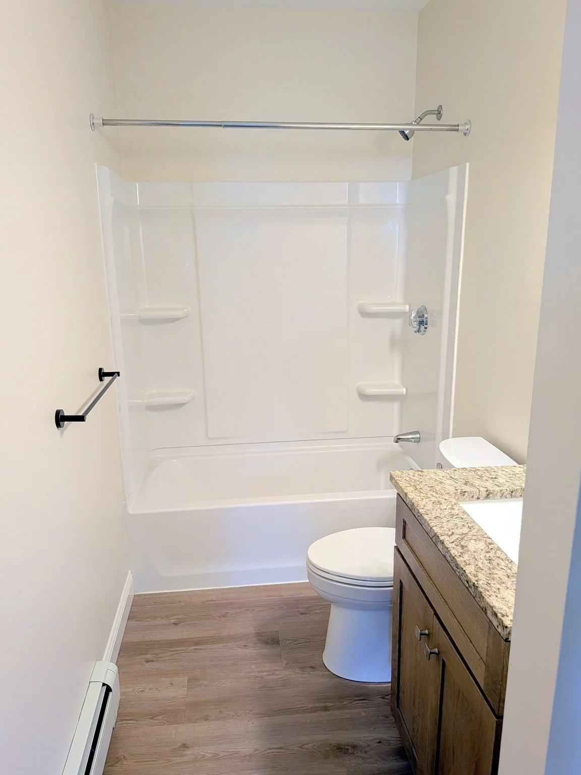 2 bed, 1 bath apartment for rent at 146 Pine St Unit 1, Attleboro — photo 15 of 25
