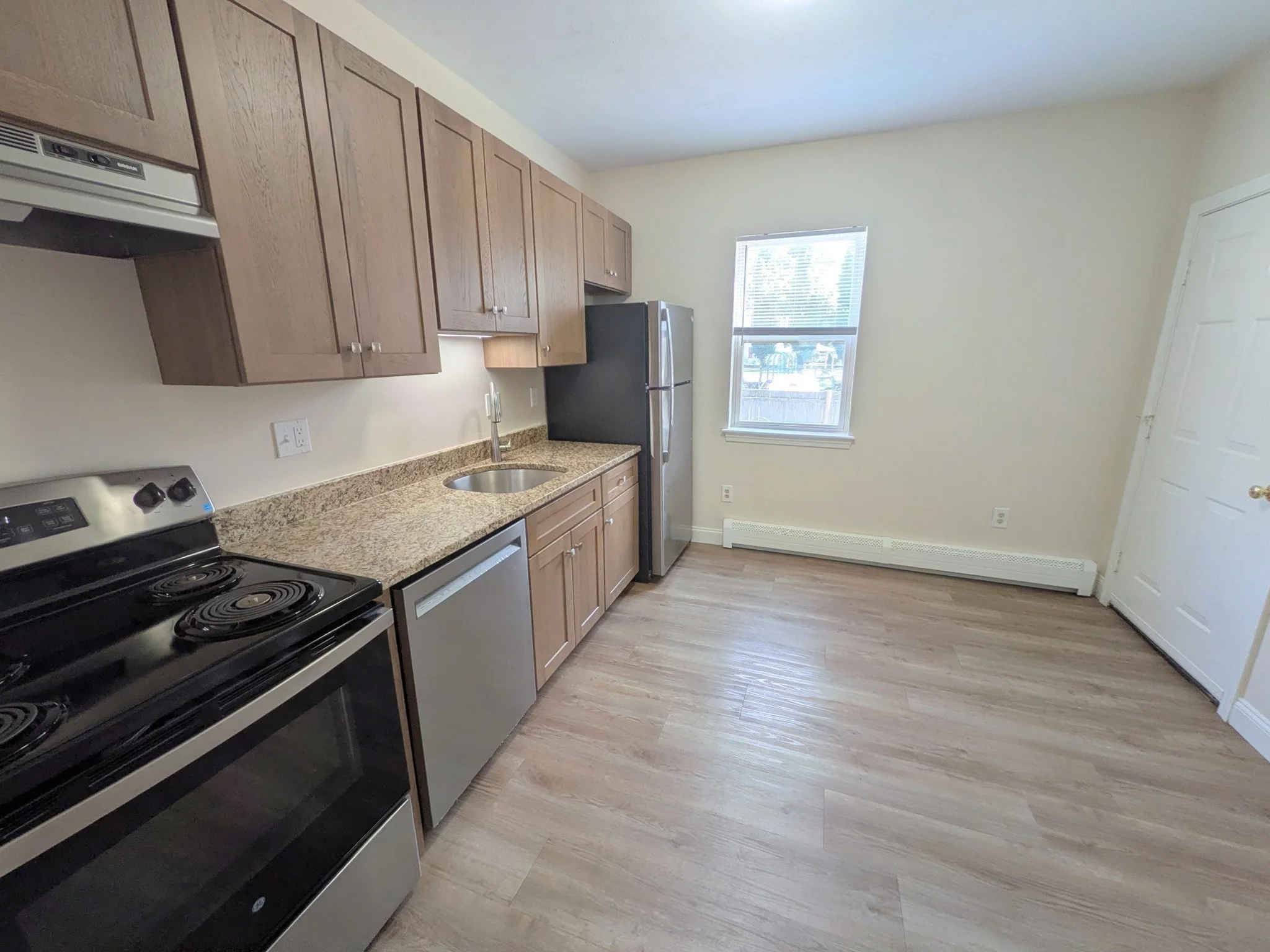 2 bed, 1 bath apartment for rent at 146 Pine St Unit 1, Attleboro — photo 7 of 25