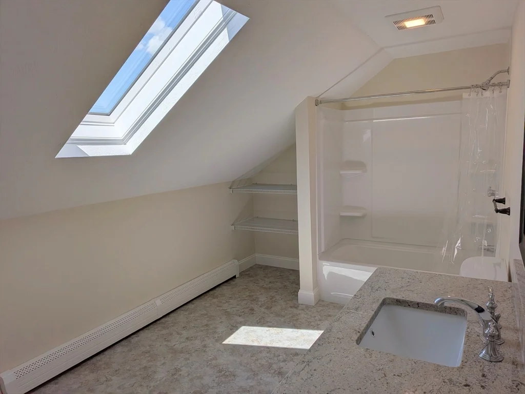 2 bed, 1 bath apartment for rent at 146 Pine St Unit 4, Attleboro — photo 13 of 23