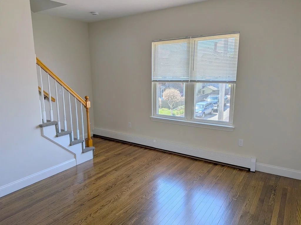 2 bed, 1 bath apartment for rent at 146 Pine St Unit 4, Attleboro — photo 4 of 23