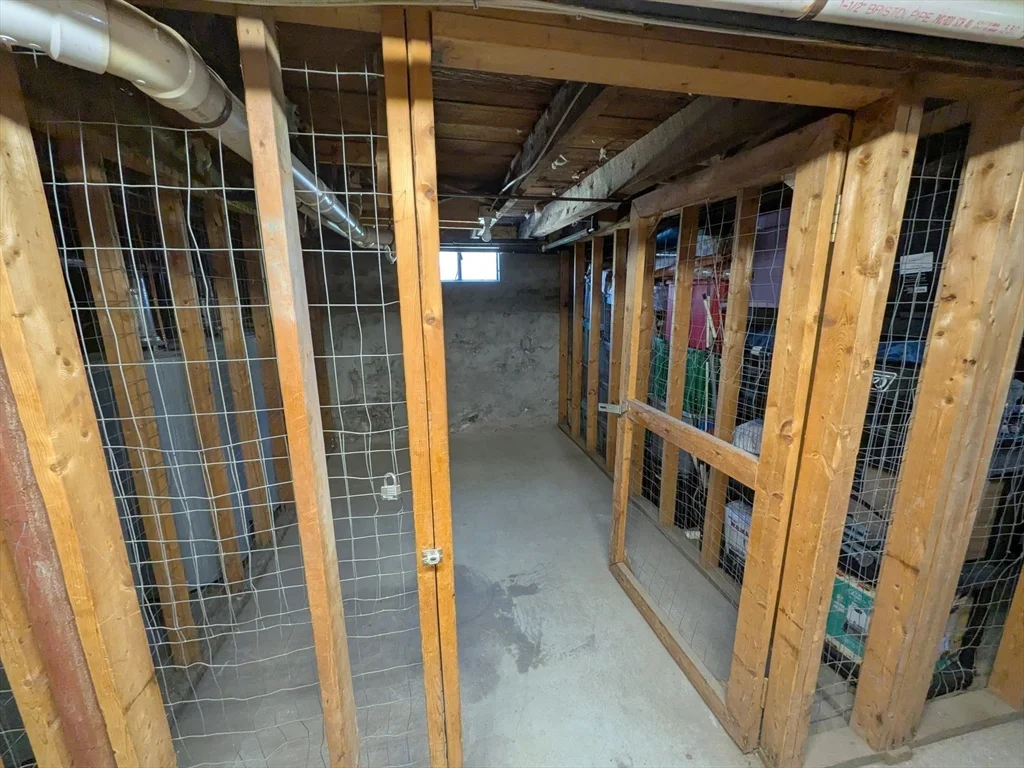 2 bed, 1 bath apartment for rent at 146 Pine St Unit 4, Attleboro — photo 19 of 23