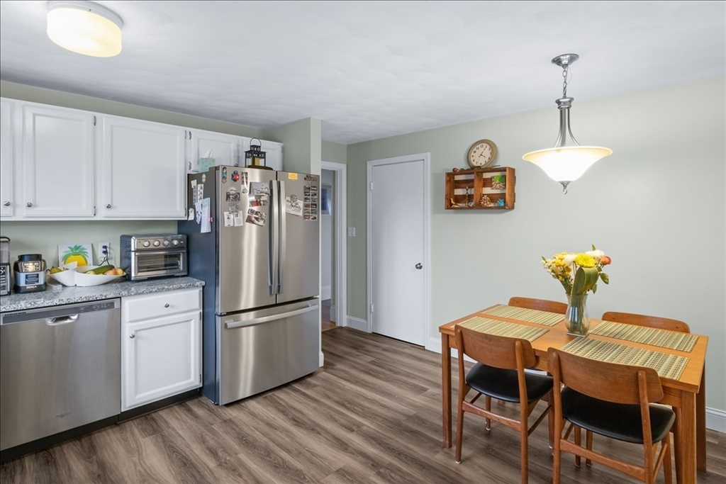 2 bed, 1 bath apartment for rent at 146 River St Unit 2, Dedham — photo 8 of 30