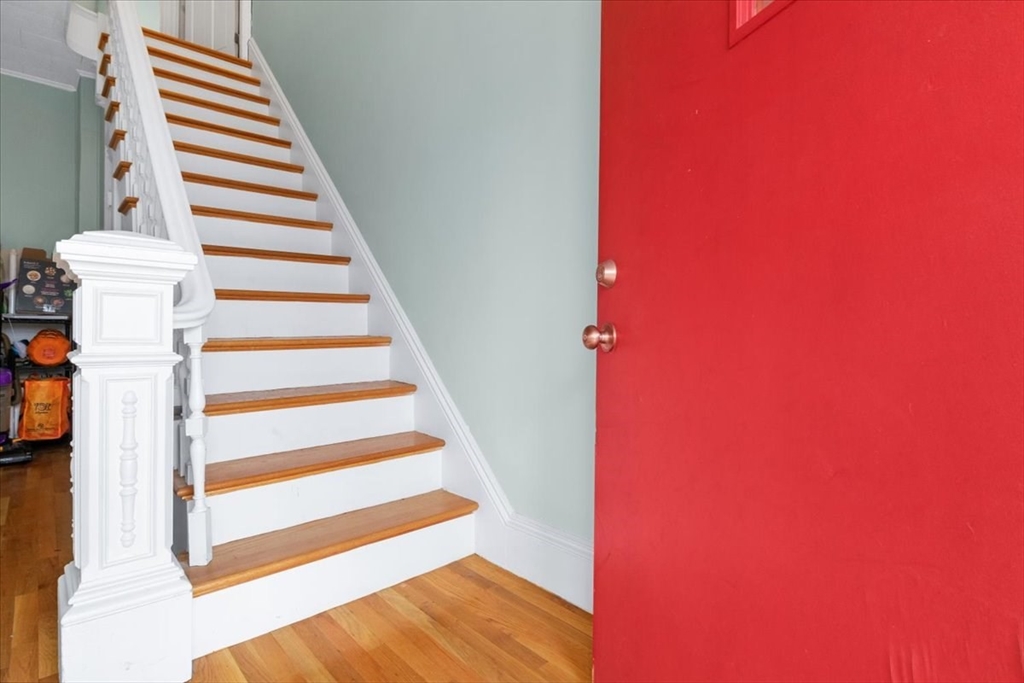 2 bed, 1 bath apartment for rent at 146 River St Unit 2, Dedham — photo 2 of 30