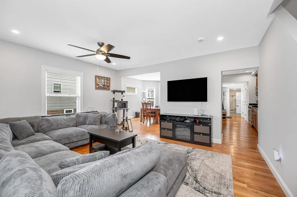 3 bed, 1 bath apartment for rent at 146 So Pleasant St Unit 146, Haverhill — photo 5 of 16