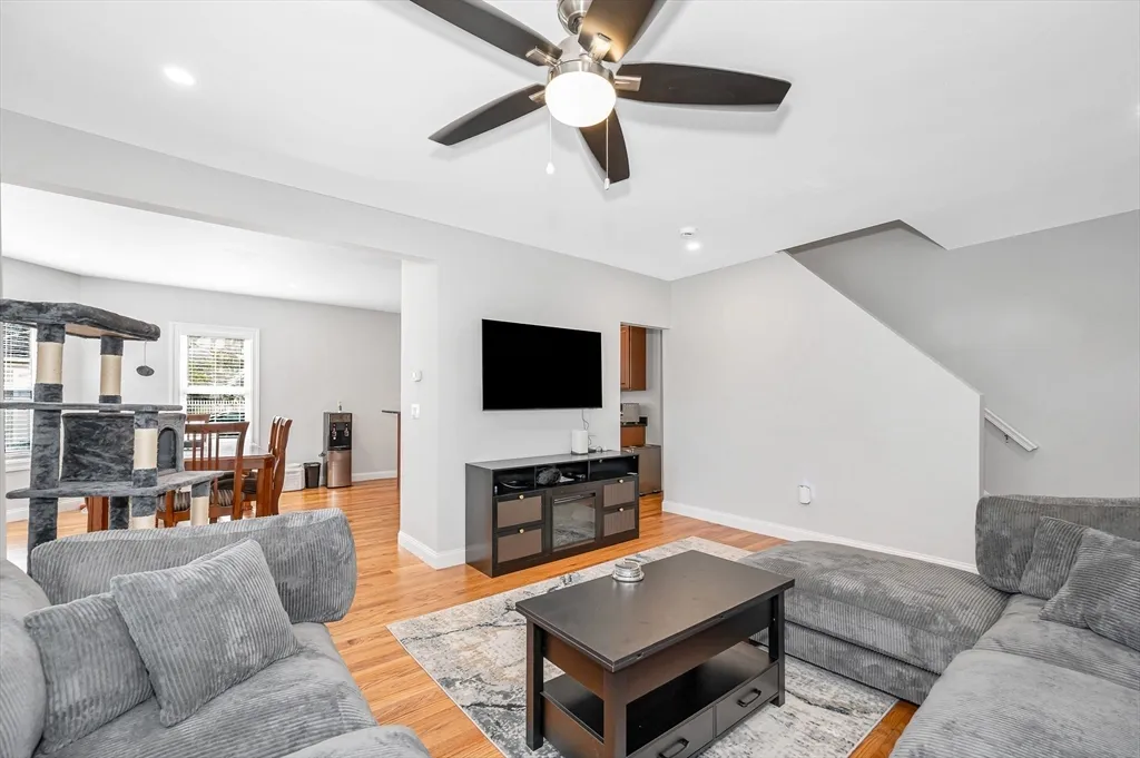 3 bed, 1 bath apartment for rent at 146 So Pleasant St Unit 146, Haverhill — photo 6 of 16