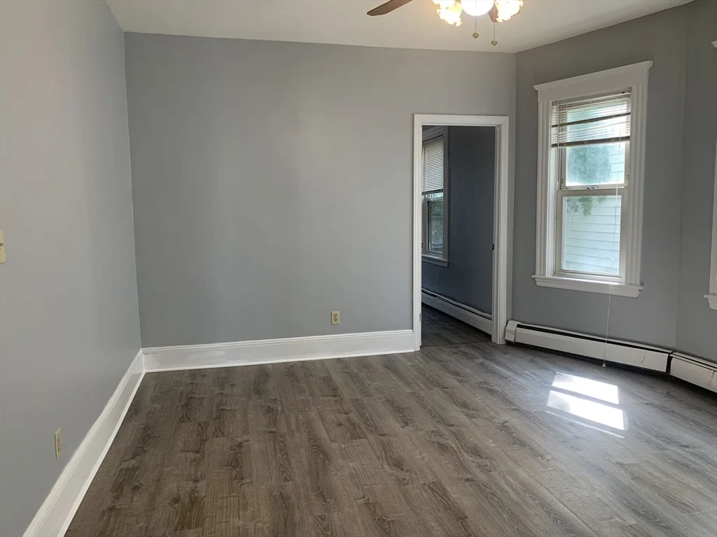 3 bed, 1 bath apartment for rent at 146 Spencer St Unit 1, Dorchester — photo 3 of 9