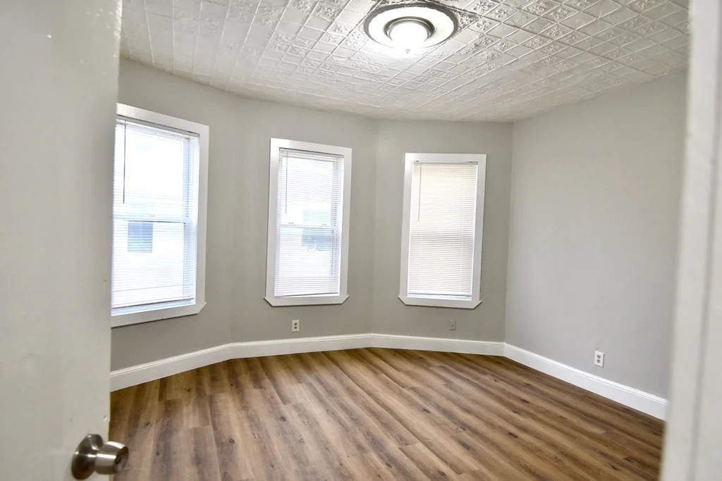 4 bed, 1 bath apartment for rent at 146 Stanwood St Unit 1, Dorchester — photo 10 of 15