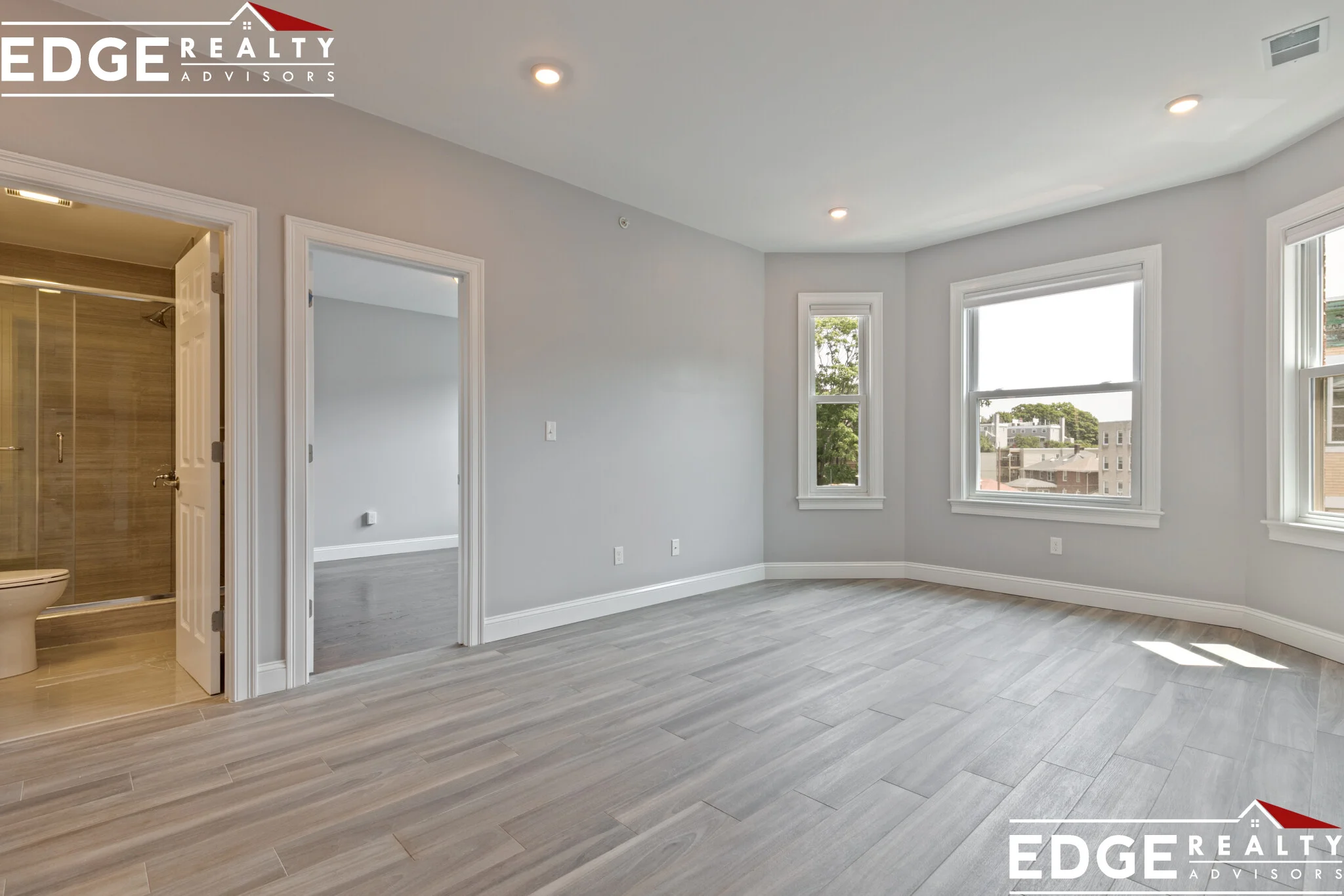 5 bed, 2 bath apartment for rent at 146 Sutherland Rd Unit 3, Brighton — photo 15 of 18