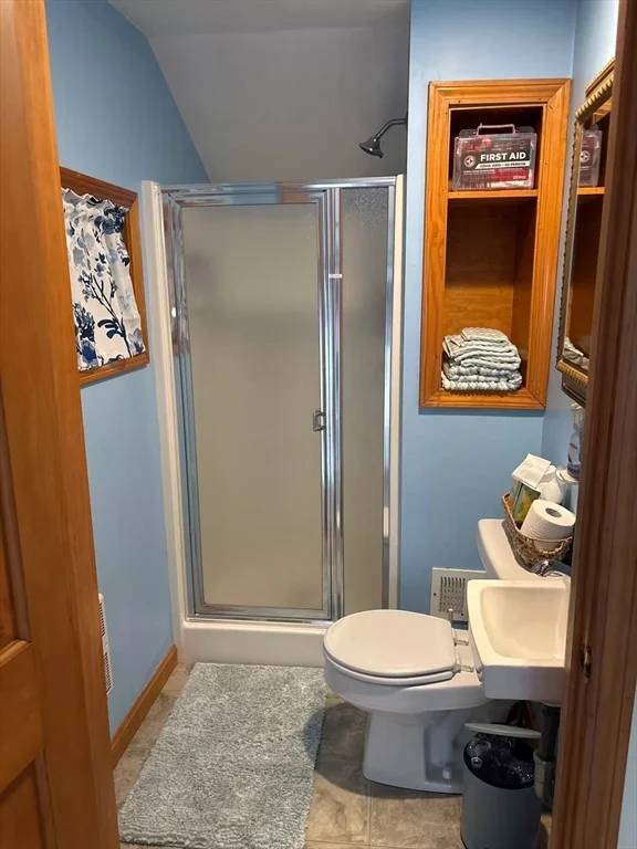 3 bed, 2 bath apartment for rent at 146 Turner Rd, Sand Hills — photo 17 of 20