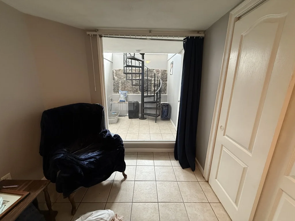 3 bed, 2 bath apartment for rent at 146 W Fourth St Unit 1, South Boston — photo 25 of 30