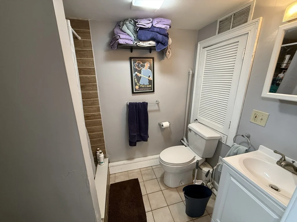 3 bed, 2 bath apartment for rent at 146 W Fourth St Unit 1, South Boston — photo 19 of 30