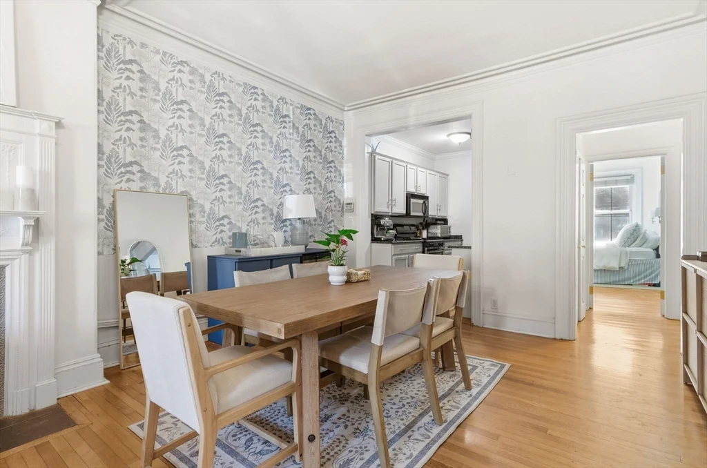 1 bed, 1 bath apartment for rent at 146 Warren Ave Unit 2, South Boston — photo 4 of 11