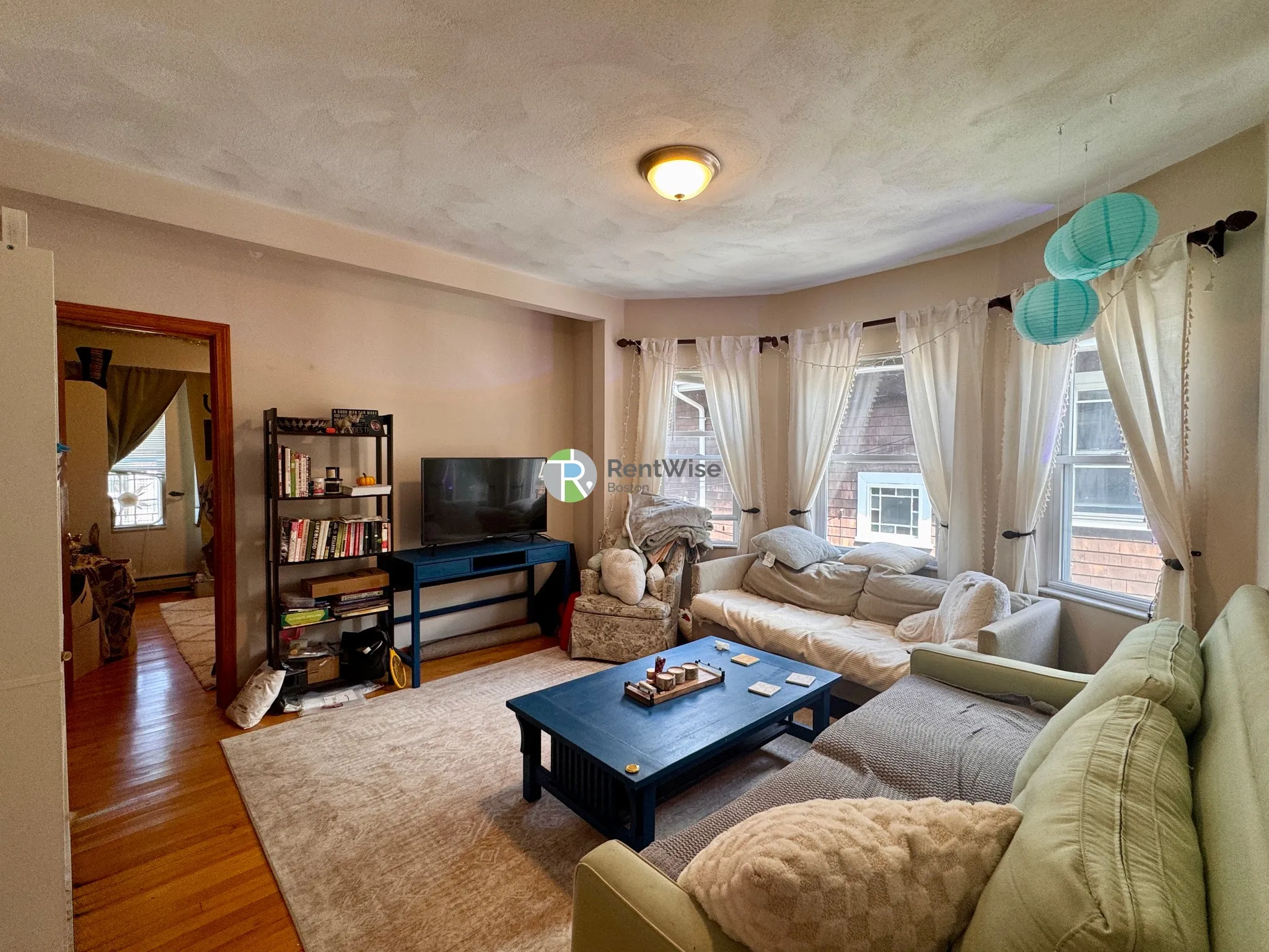 6 bed, 2 bath apartment for rent at 146 West Adams St Unit 1, West Somerville — photo 1 of 46