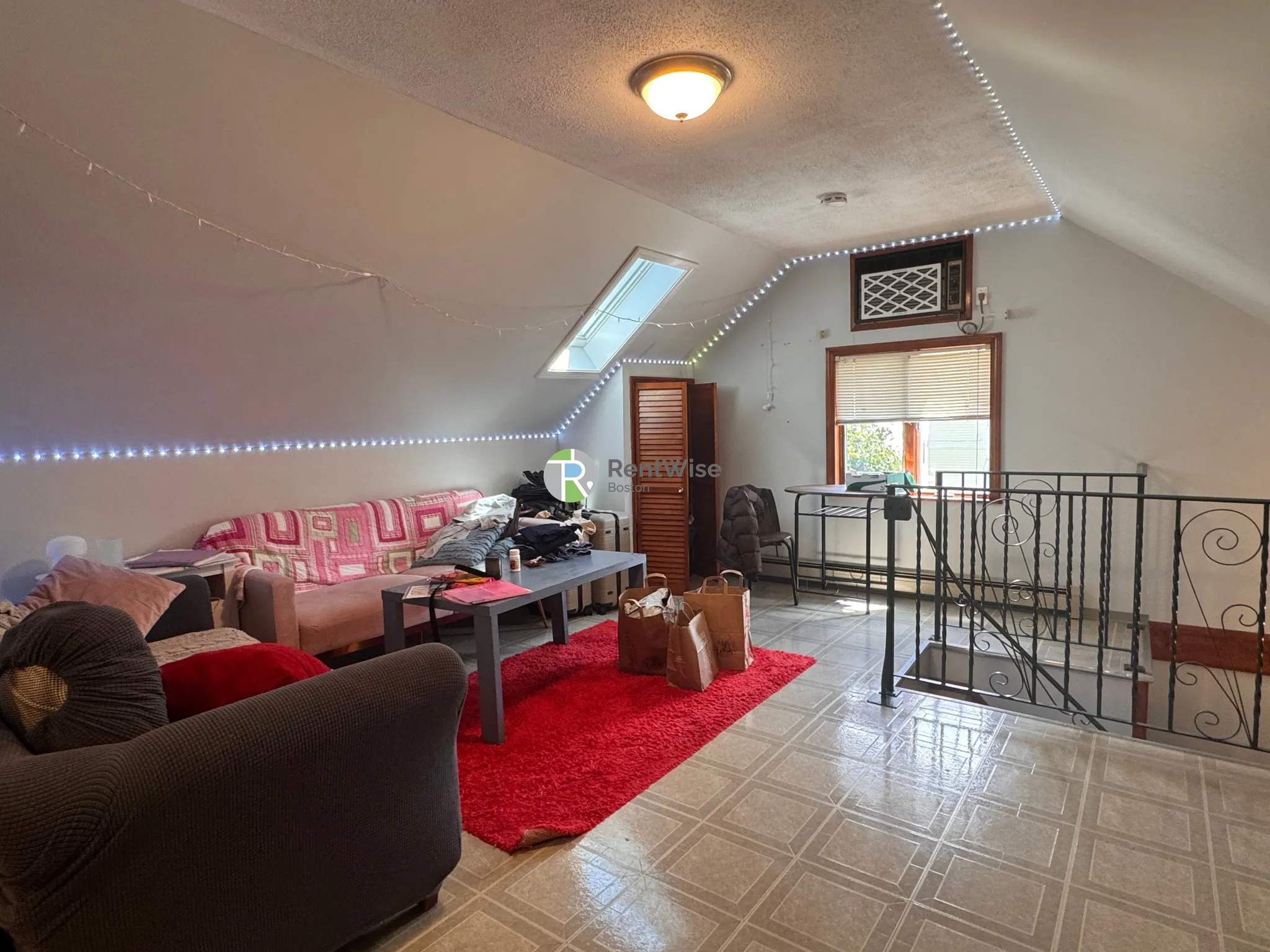6 bed, 2 bath apartment for rent at 146 West Adams St Unit 1, West Somerville — photo 9 of 46