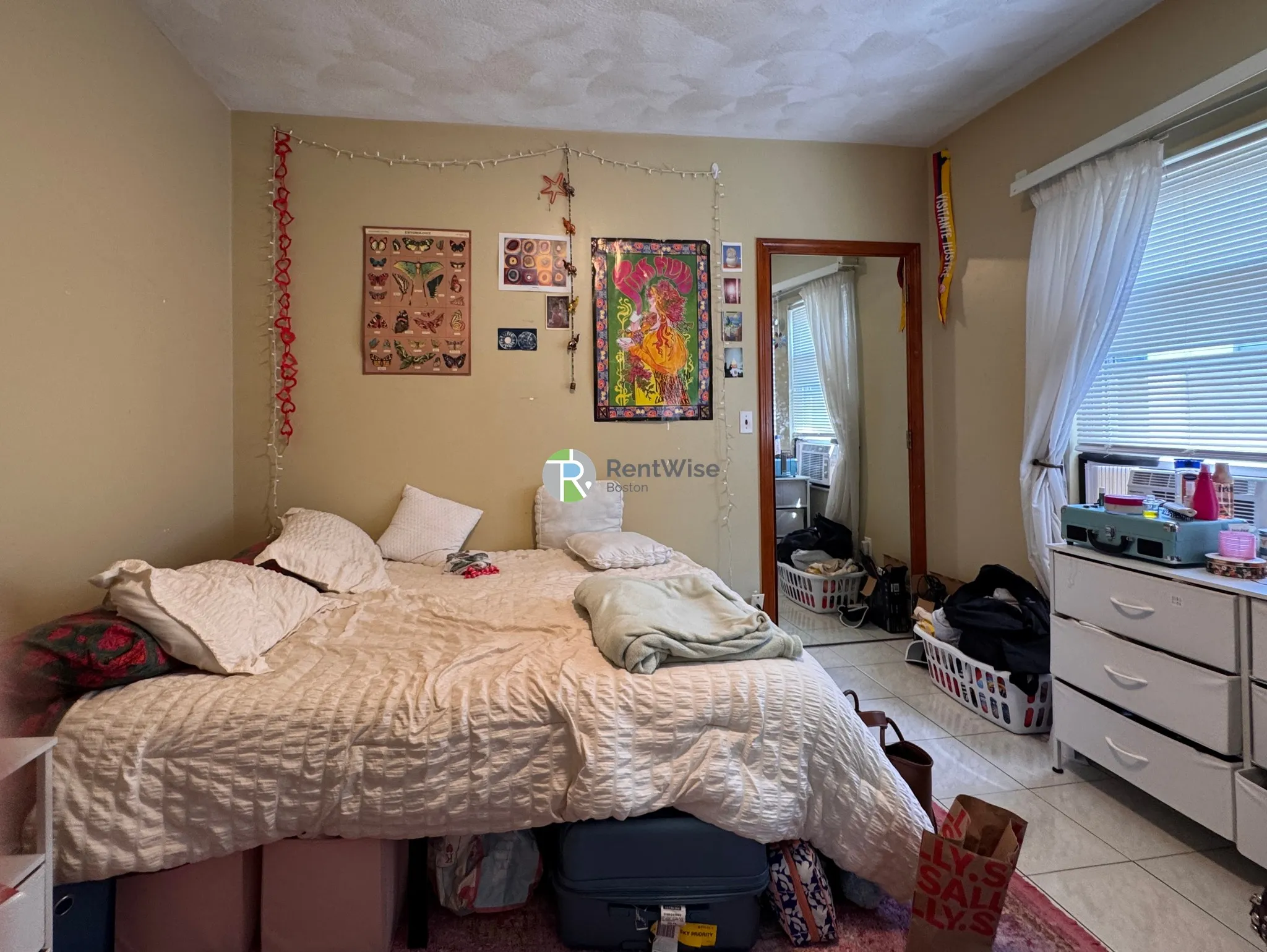 6 bed, 2 bath apartment for rent at 146 West Adams St Unit 1, West Somerville — photo 38 of 46