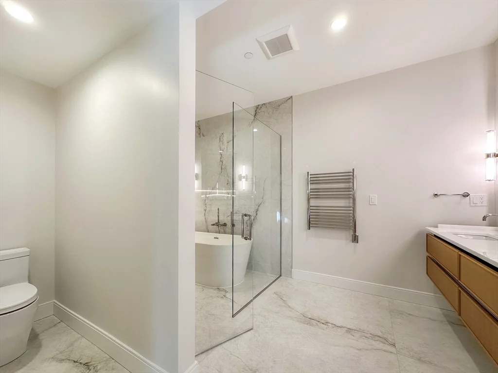 3 bed, 3 bath apartment for rent at 146 Worcester St Unit 3, South End — photo 14 of 20