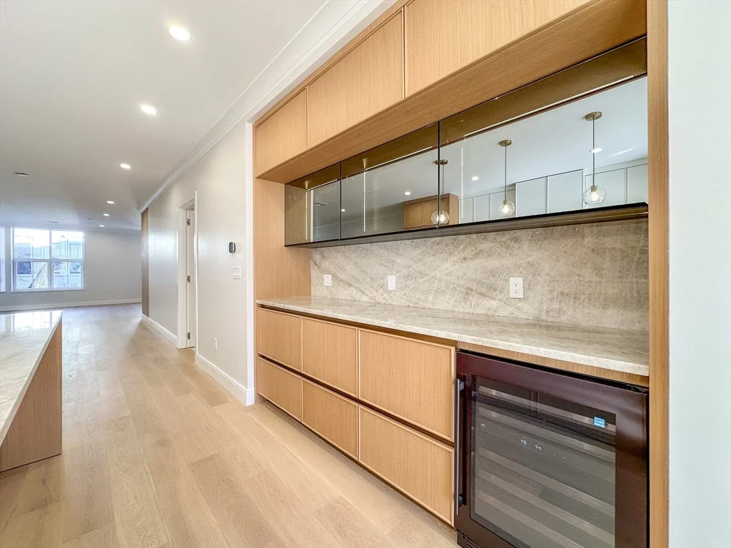 3 bed, 3 bath apartment for rent at 146 Worcester St Unit 3, South End — photo 3 of 20