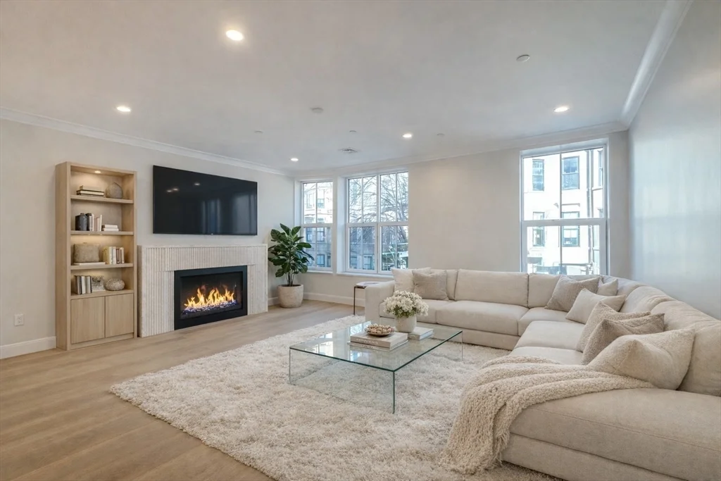 3 bed, 3 bath apartment for rent at 146 Worcester St Unit 3, South End — photo 5 of 20