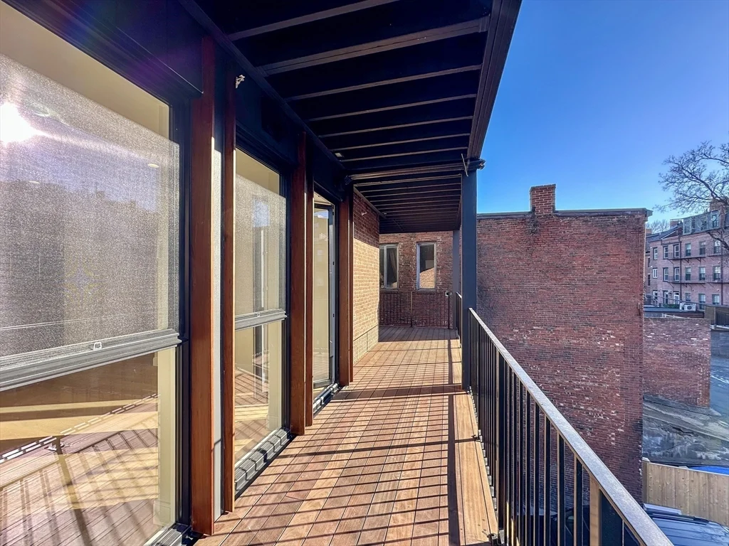 3 bed, 3 bath apartment for rent at 146 Worcester St Unit 3, South End — photo 19 of 20