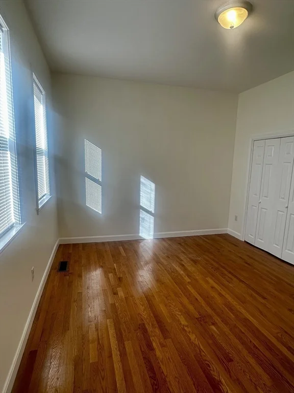 3 bed, 2 bath apartment for rent at 1461 Hyde Park Ave Unit 1, Hyde Park — photo 12 of 17