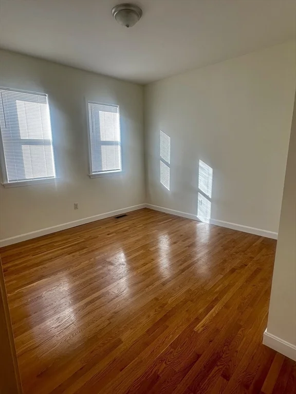 3 bed, 2 bath apartment for rent at 1461 Hyde Park Ave Unit 1, Hyde Park — photo 10 of 17