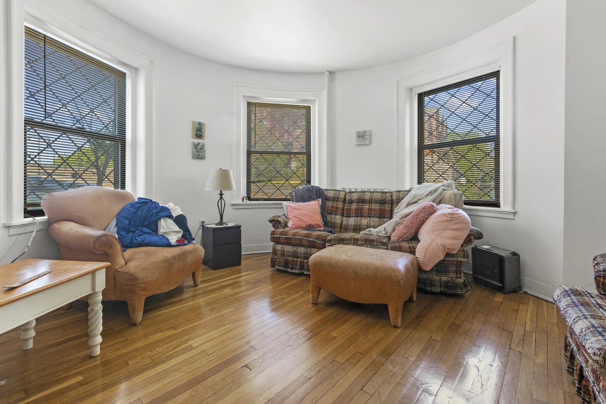 3 bed, 2 bath apartment for rent at 1462 Commonwealth Ave Unit 2, Brighton — photo 24 of 24