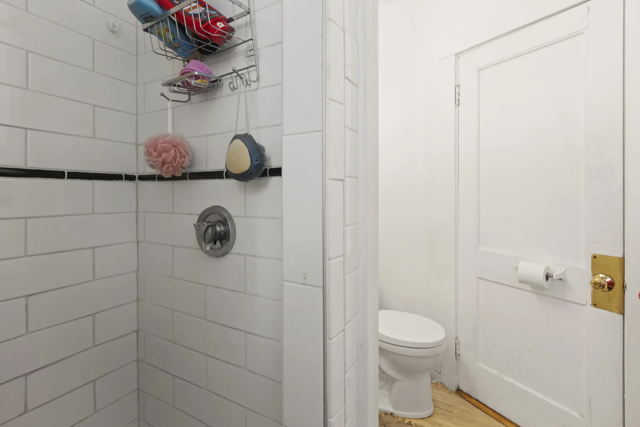 3 bed, 2 bath apartment for rent at 1462 Commonwealth Ave Unit 2, Brighton — photo 14 of 24