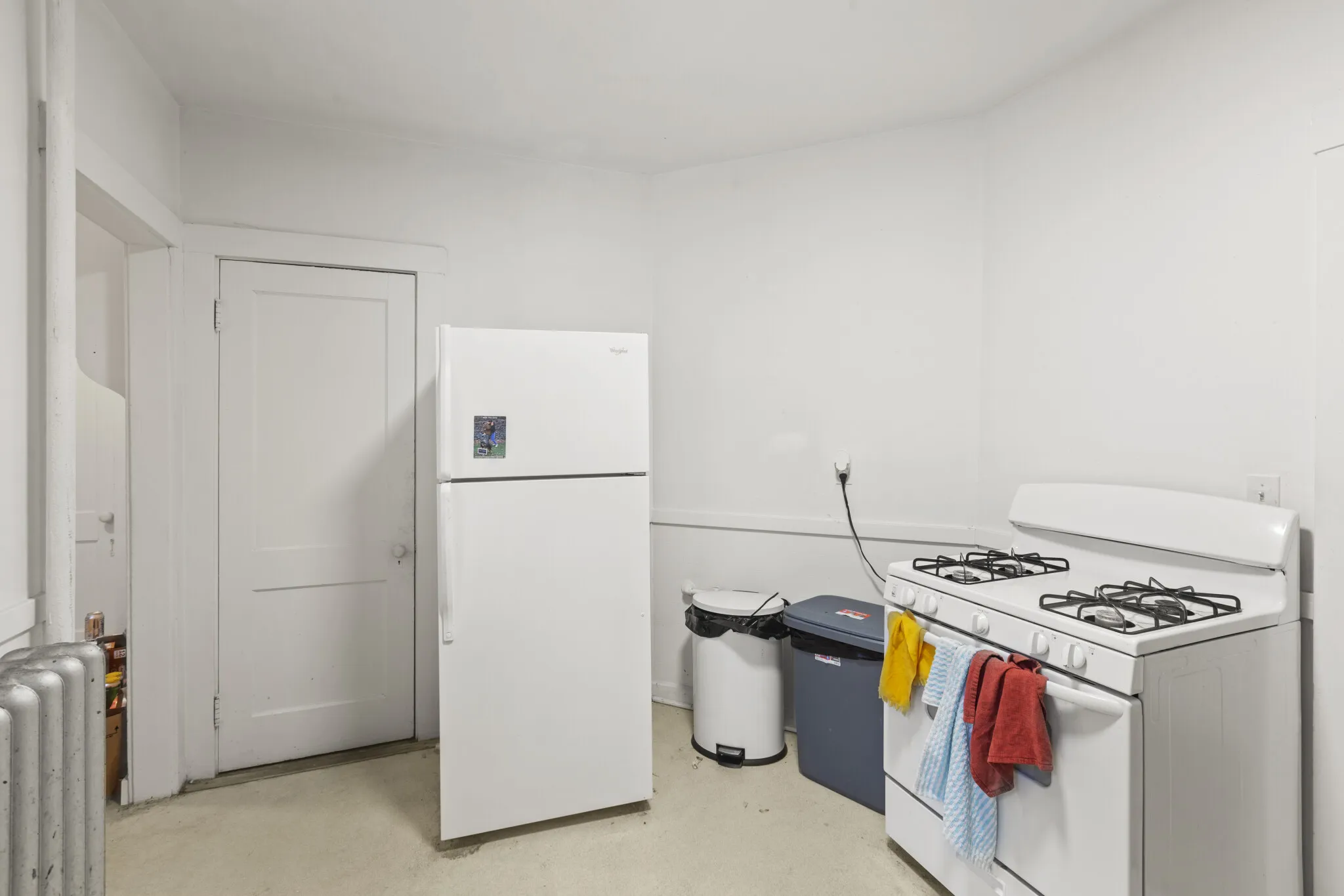 3 bed, 2 bath apartment for rent at 1462 Commonwealth Ave Unit 2, Brighton — photo 16 of 24
