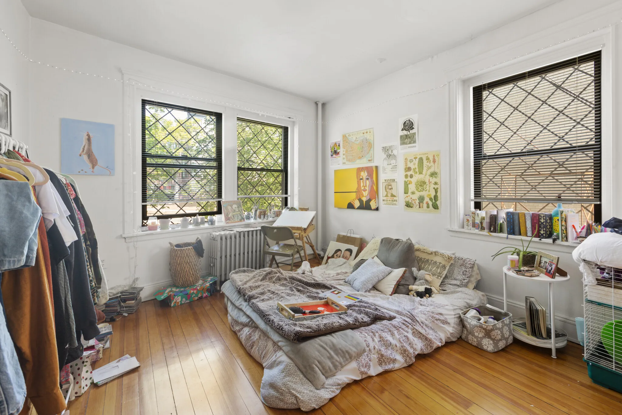 3 bed, 2 bath apartment for rent at 1462 Commonwealth Ave Unit 2, Brighton — photo 9 of 24