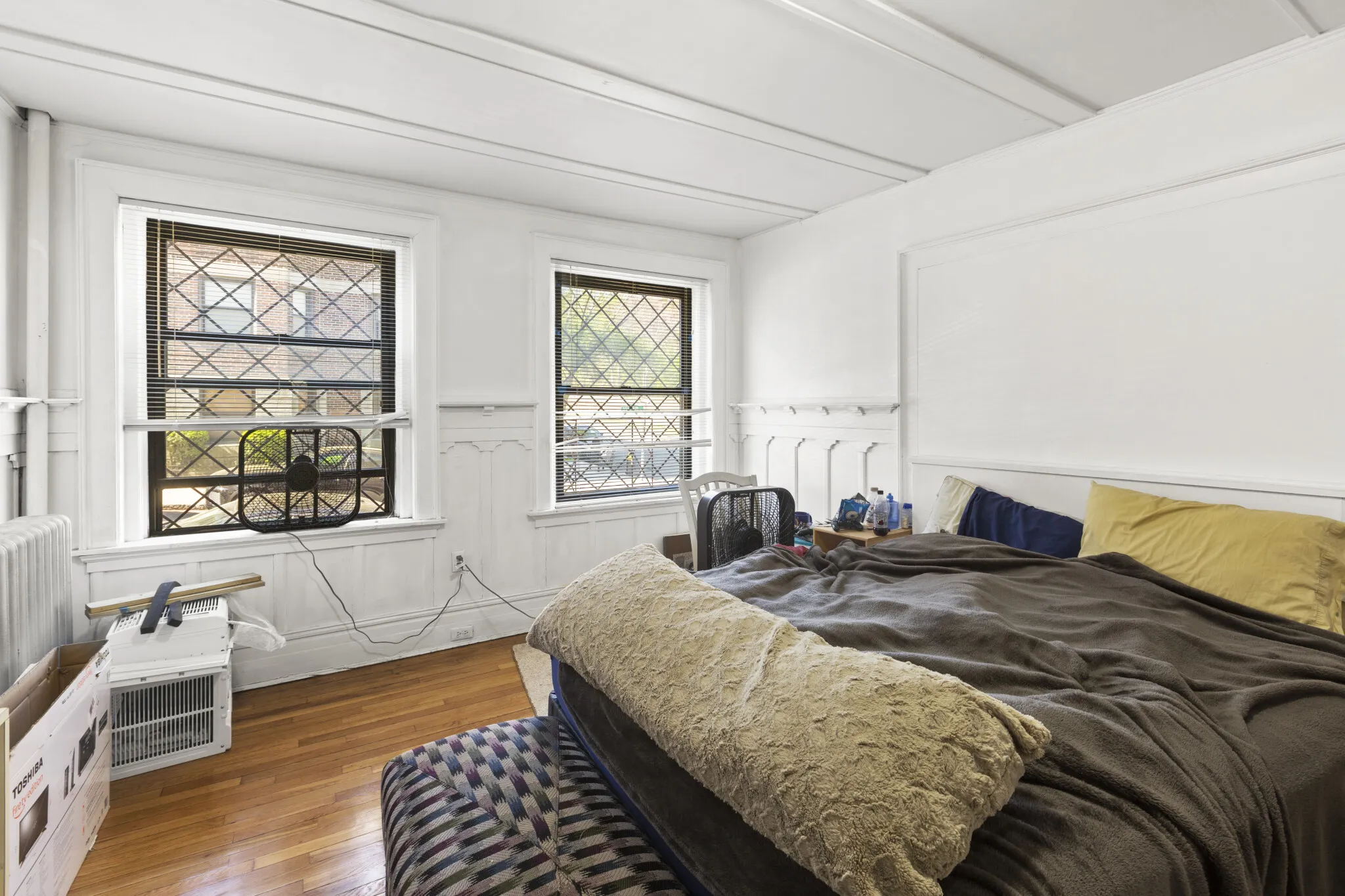 3 bed, 2 bath apartment for rent at 1462 Commonwealth Ave Unit 2, Brighton — photo 20 of 24