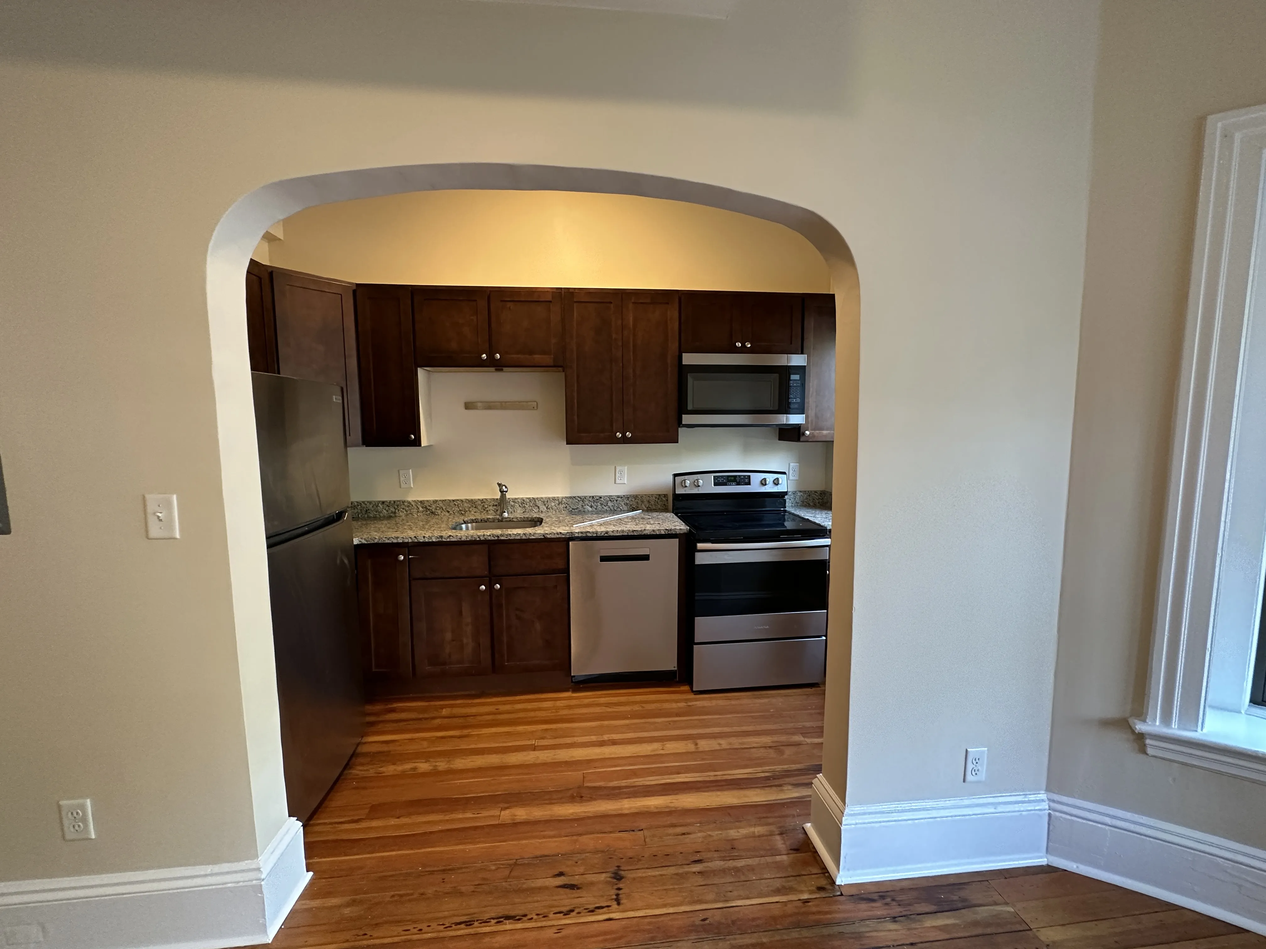 1 bed, 1 bath apartment for rent at 1463 Beacon St Unit 12D, Griggs Park — photo 7 of 15