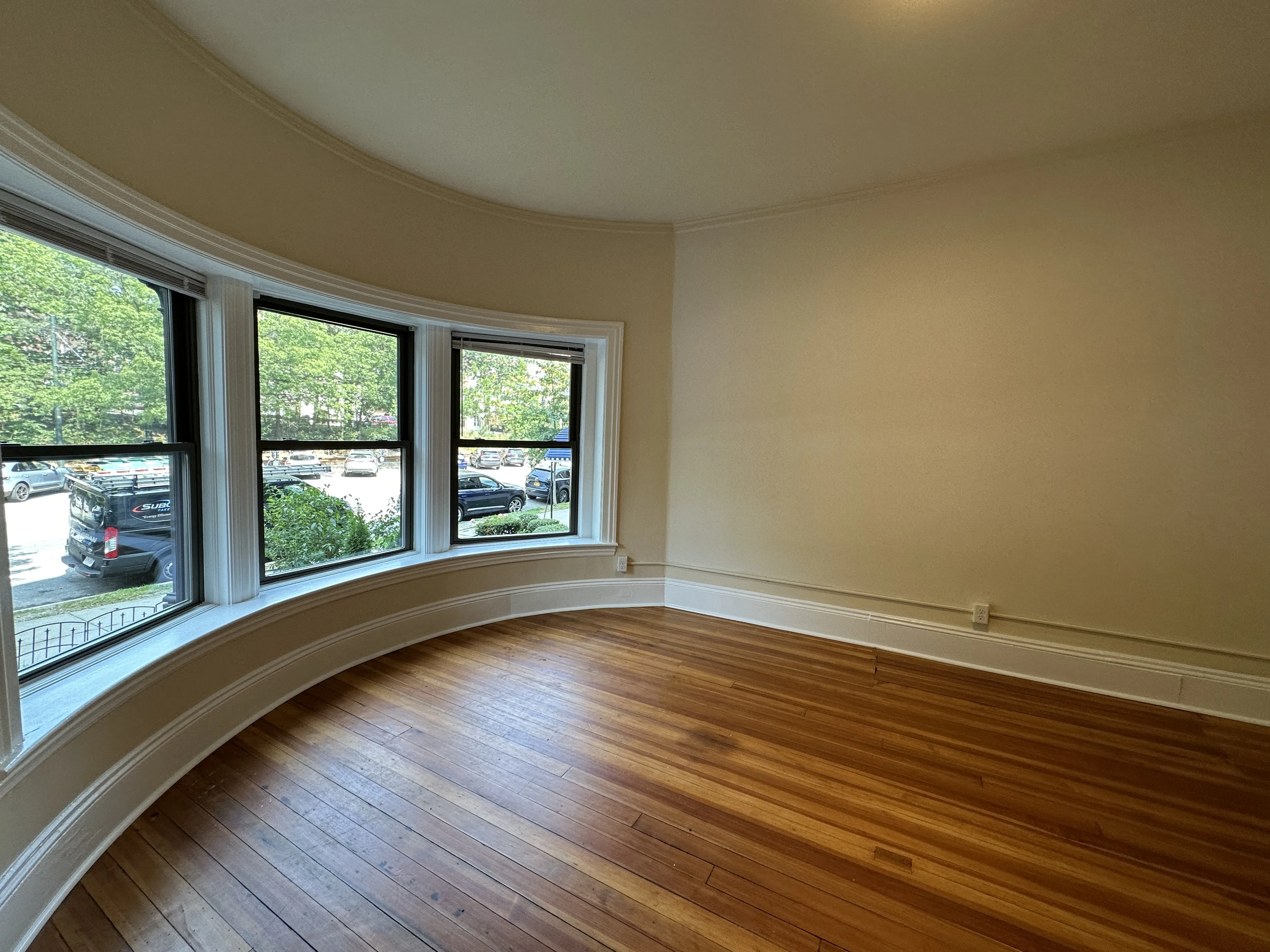 1 bed, 1 bath apartment for rent at 1463 Beacon St Unit 12D, Griggs Park — photo 4 of 15