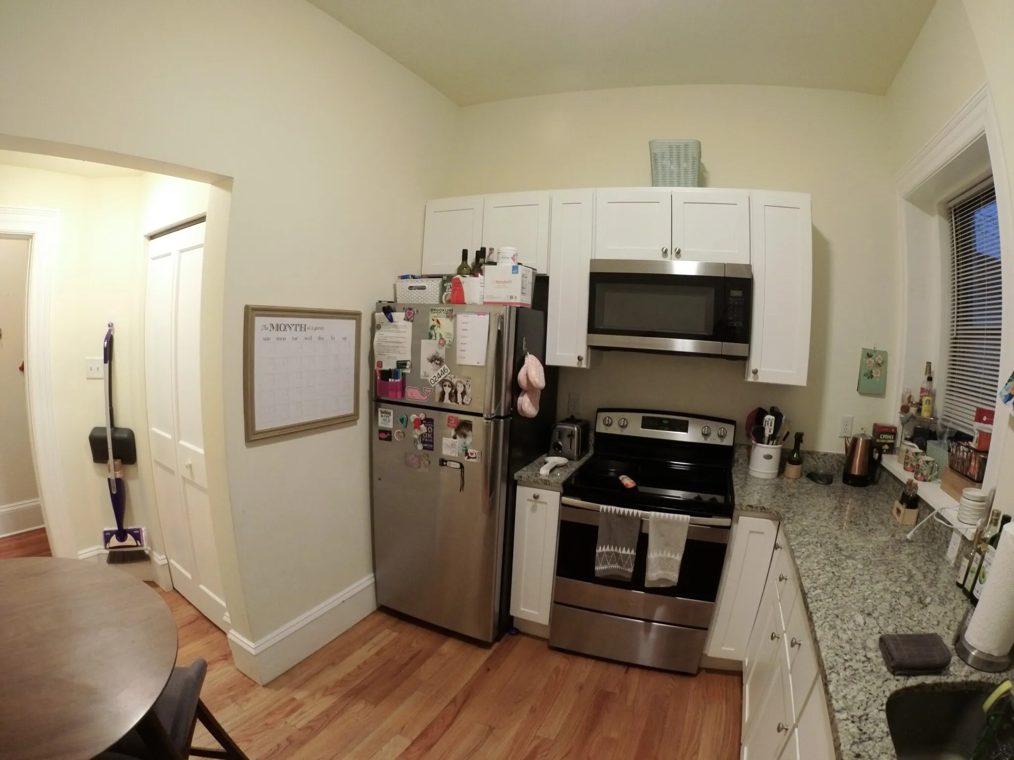 2 bed, 1 bath apartment for rent at 1463 Beacon St Unit 14, Griggs Park — photo 1 of 10
