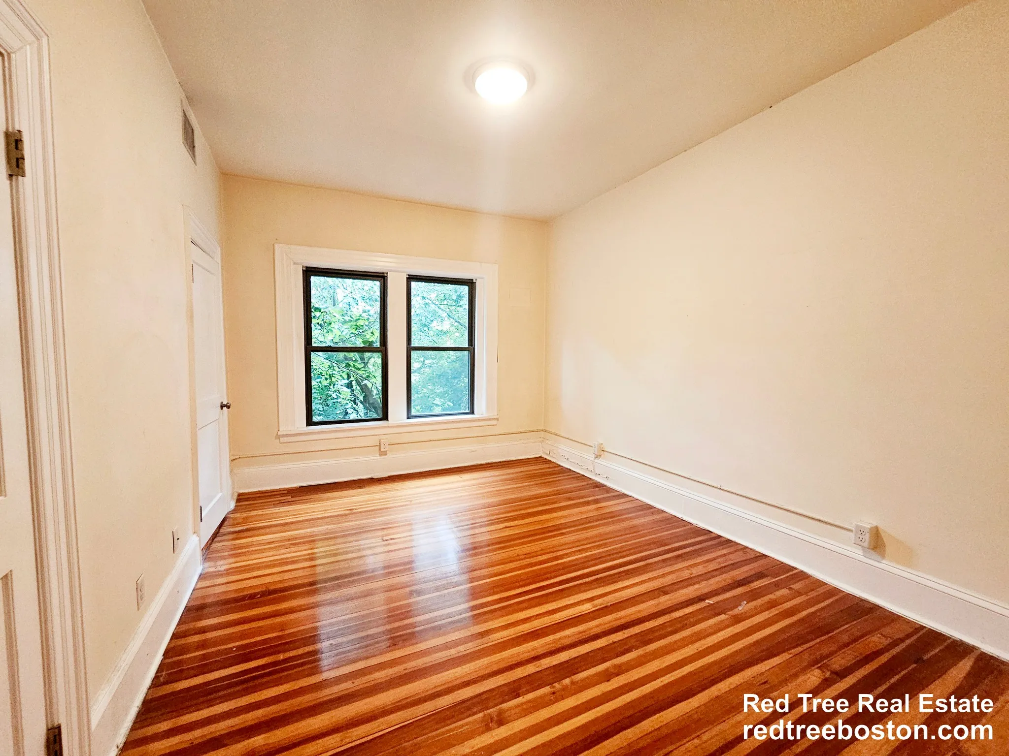 2 bed, 1 bath apartment for rent at 1463 Beacon St Unit 23, Griggs Park — photo 4 of 22