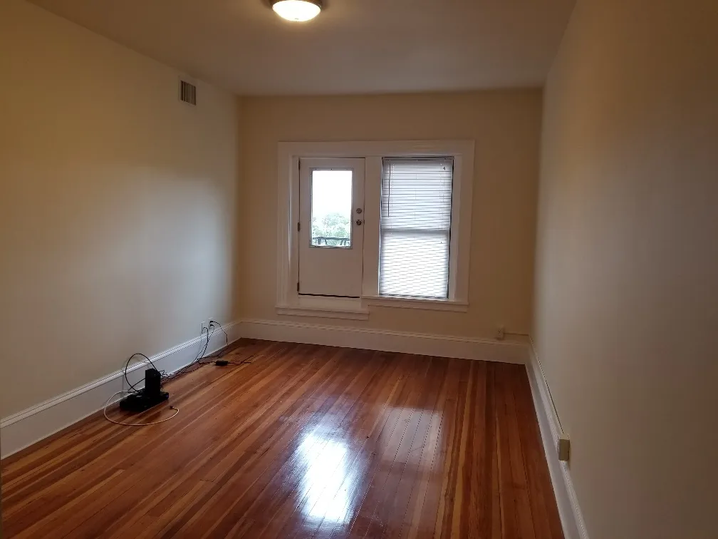 2 bed, 1 bath apartment for rent at 1463 Beacon St Unit 3, Griggs Park — photo 8 of 12