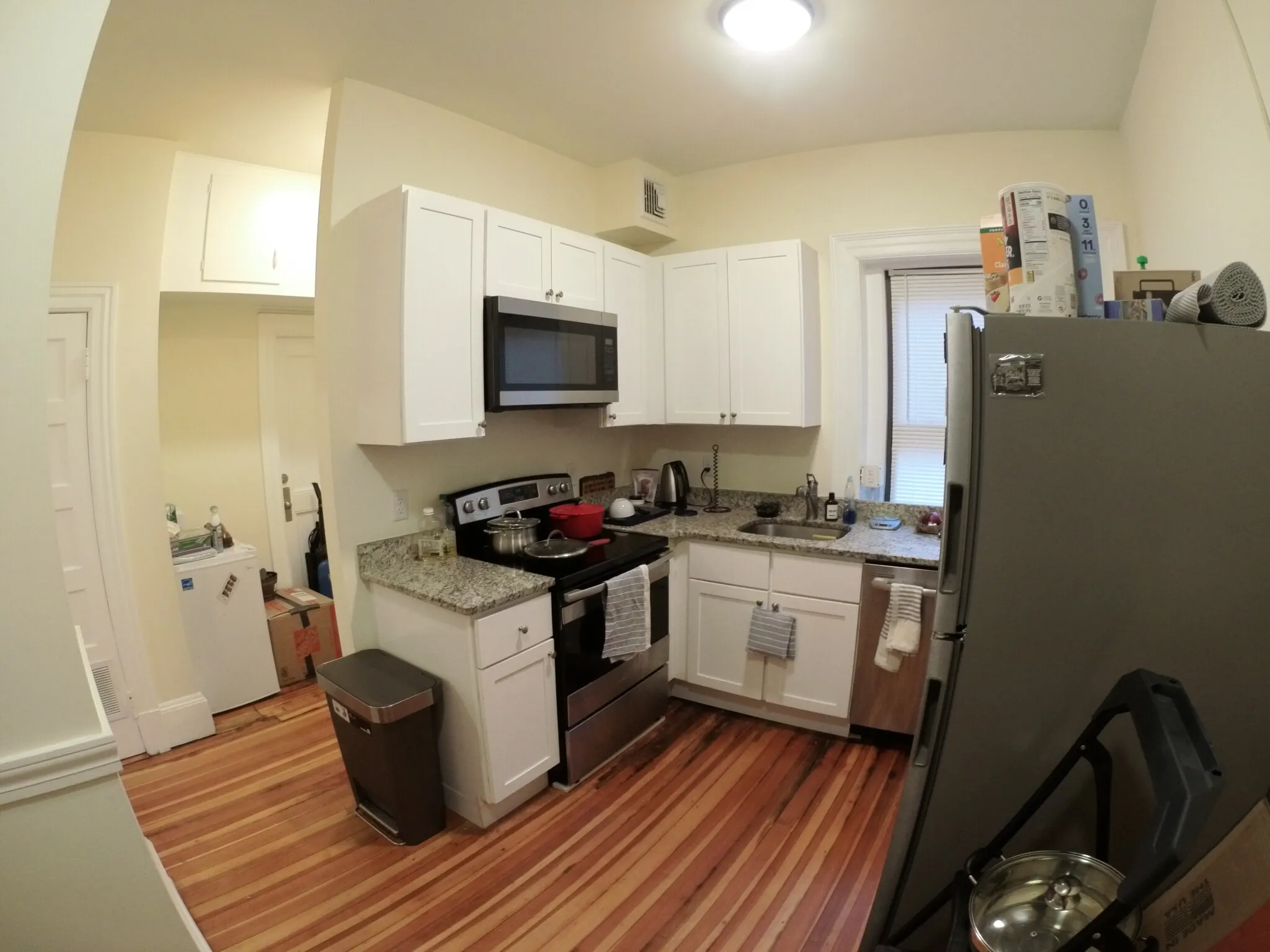 1 bed, 1 bath apartment for rent at 1463 Beacon St Unit 31, Griggs Park