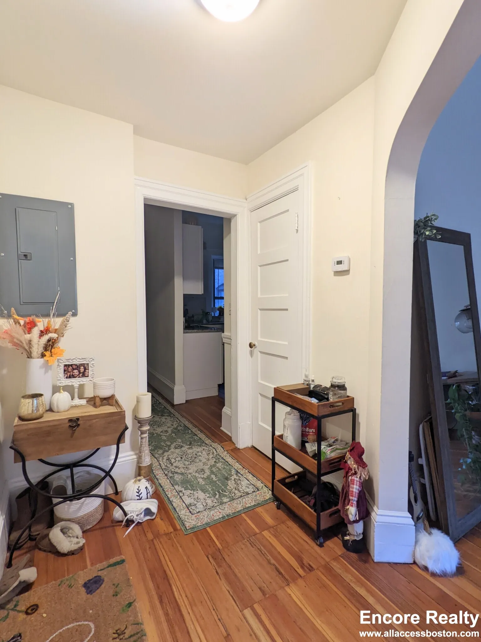 1 bed, 1 bath apartment for rent at 1463 Beacon St Unit 32, Griggs Park — photo 8 of 23