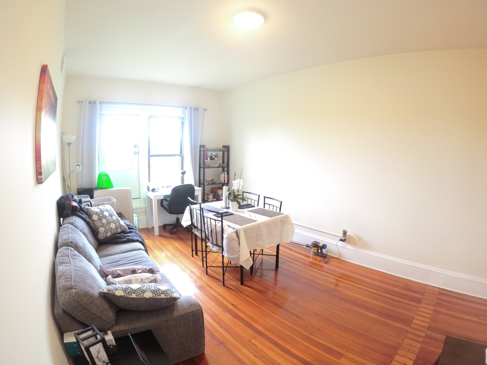 2 bed, 1 bath apartment for rent at 1463 Beacon St Unit 44, Griggs Park — photo 3 of 14