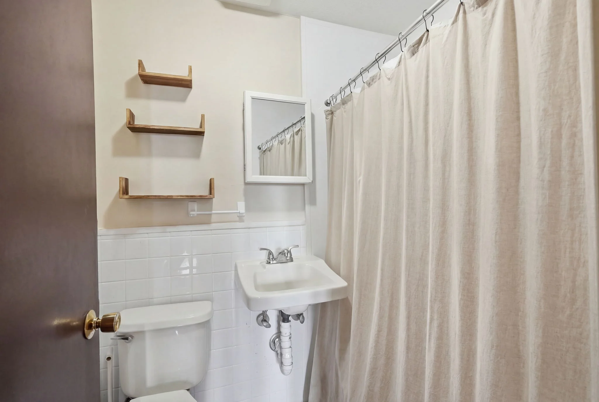 2 bed, 1 bath apartment for rent at 1464 Tremont St Unit 5, Mission Hill — photo 14 of 15