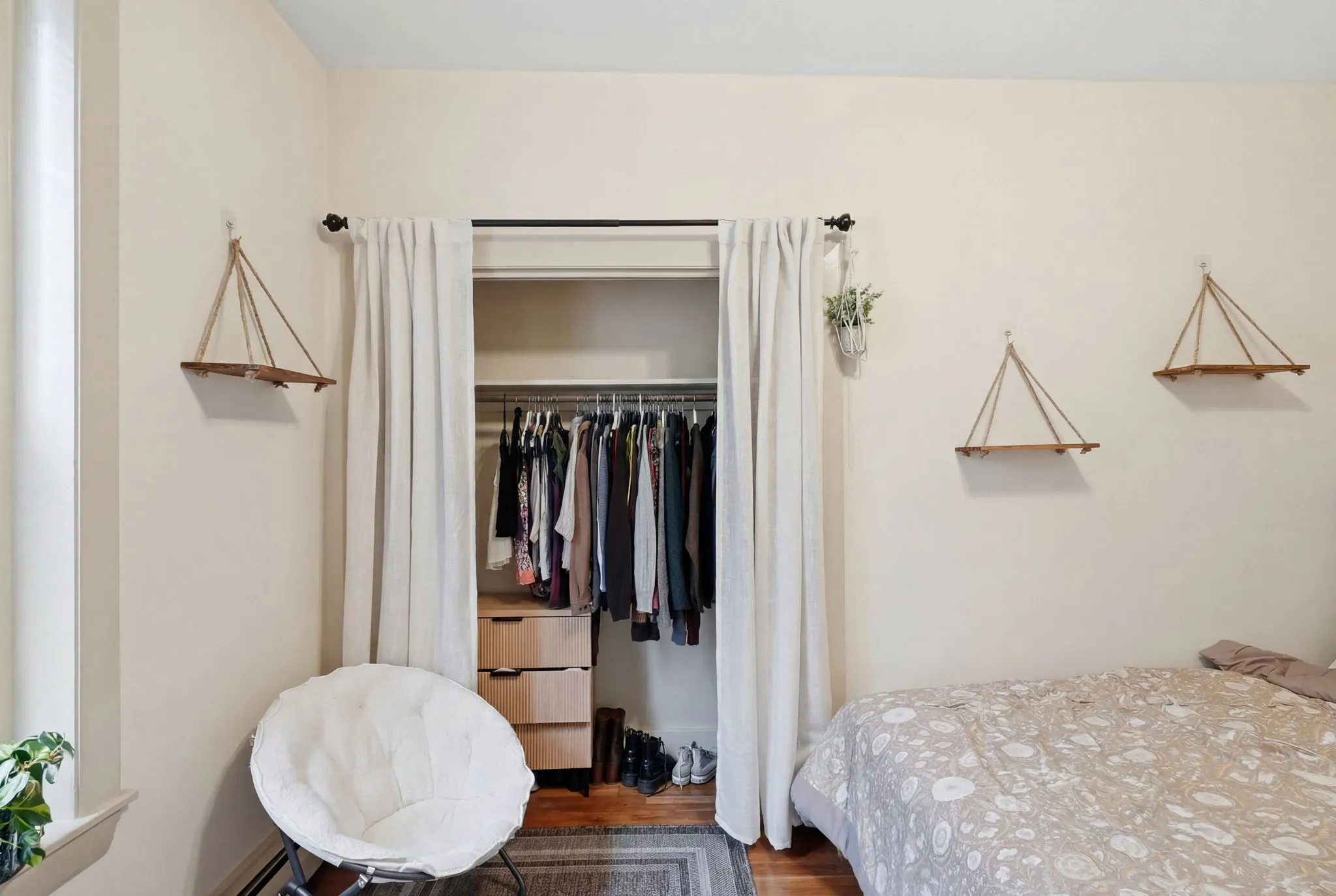 2 bed, 1 bath apartment for rent at 1464 Tremont St Unit 5, Mission Hill — photo 5 of 15