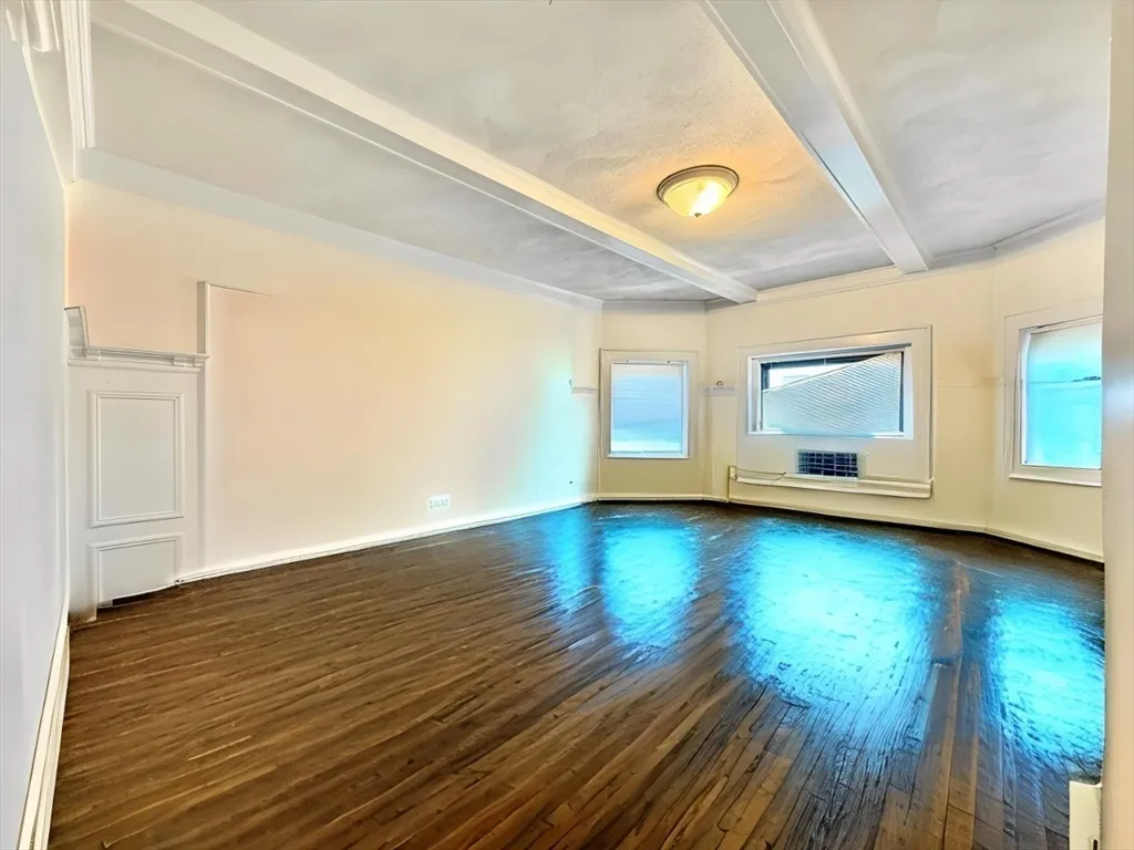 4 bed, 1 bath apartment for rent at 1466 Commonwealth Ave Unit 3, Brighton — photo 10 of 19