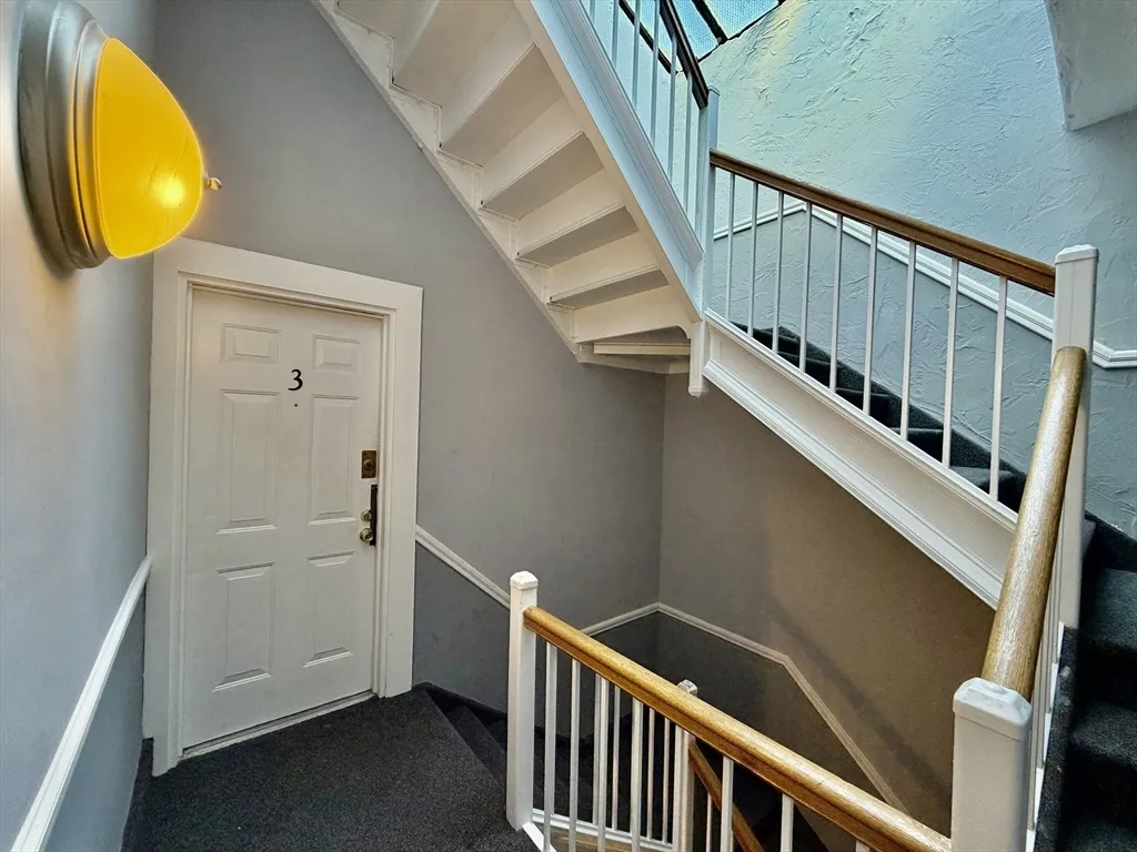 4 bed, 1 bath apartment for rent at 1466 Commonwealth Ave Unit 3, Brighton — photo 16 of 19