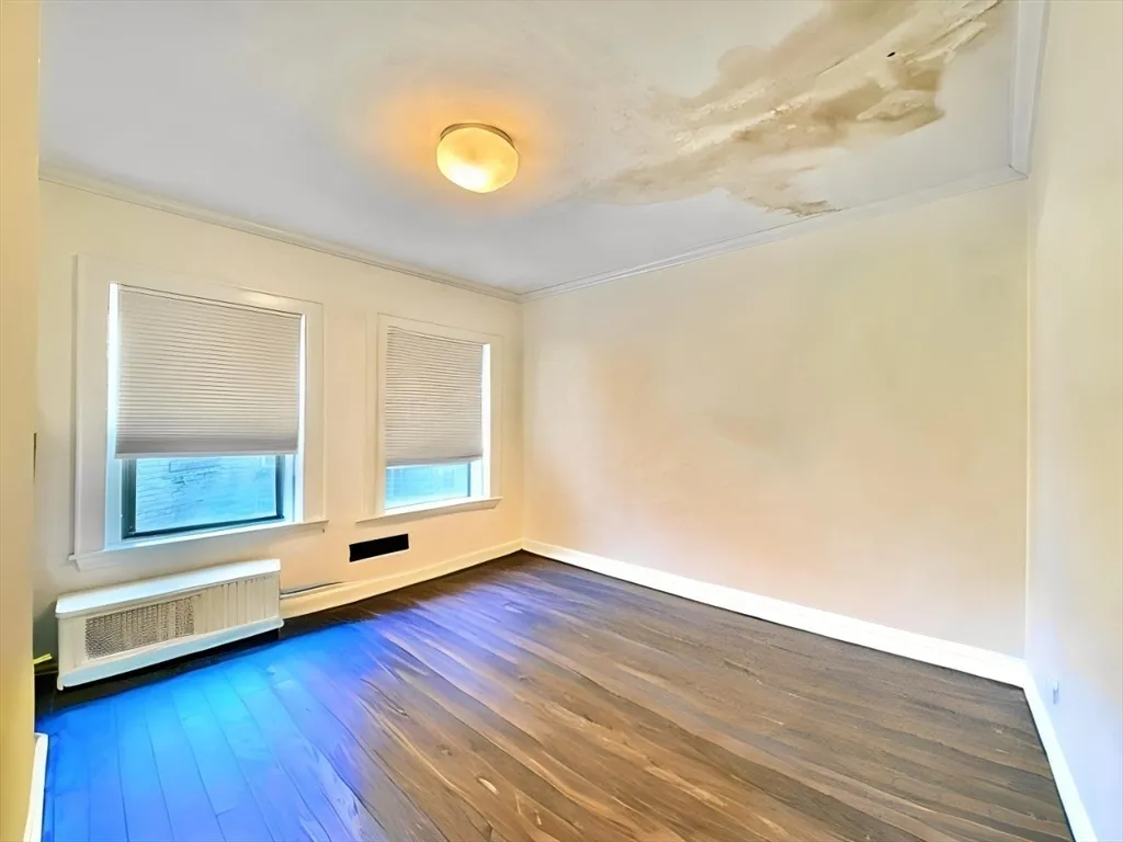 4 bed, 1 bath apartment for rent at 1466 Commonwealth Ave Unit 3, Brighton — photo 6 of 19