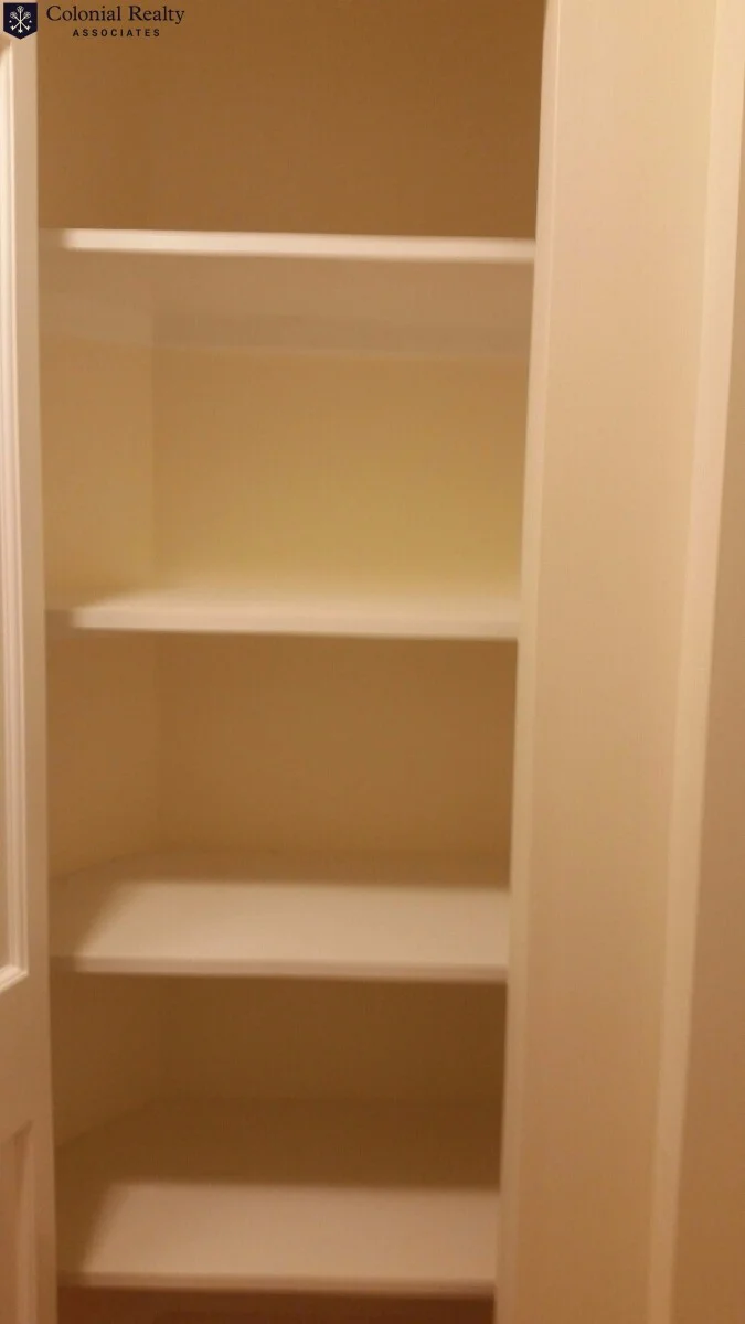 2 bed, 1 bath apartment for rent at 1467 Beacon St Unit 17, Griggs Park — photo 8 of 9